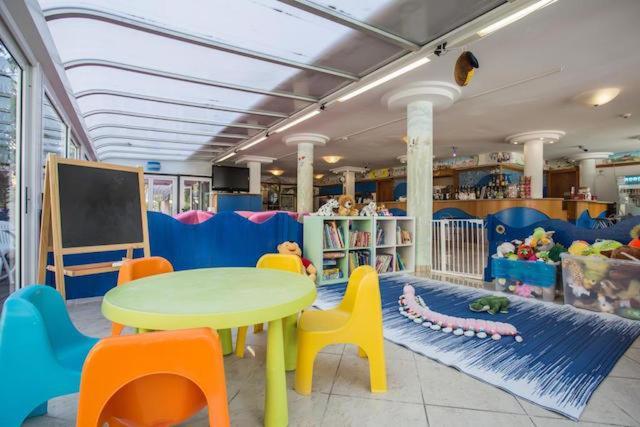 Hotel Tre Rose Riccione Extérieur photo